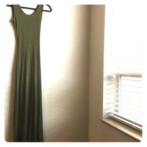 Green Open - Cutout Back Maxi Dress